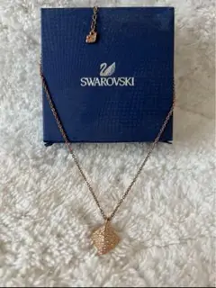 Item thumbnail for item 9c914216-3be1-4b15-a81a-33927cbd5c73