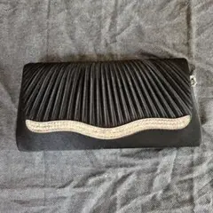 黒 プリーツデザイン パーティーバッグ