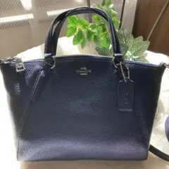 COACH コーチ ショルダーバック 紺色