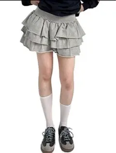 フリル付きグレー ミニスカート