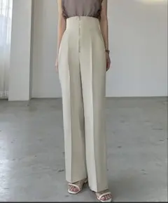 Louereフロントジップハイウエストタックパンツ アイボリーL 新品