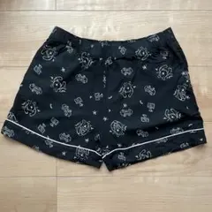 GU プーさん柄　ブラック　ショートパンツ　ルームウェア