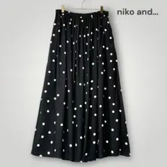 【niko and...】ゆったり楽ちん ドットロングフレアスカート ナチュラル