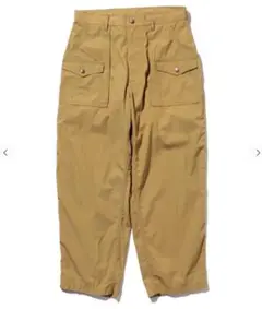 BEAMS PLUS コンフォートクロス ブッシュパンツ