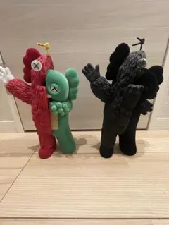 2025年最新】KAWS KACHAMUKKUの人気アイテム - メルカリ