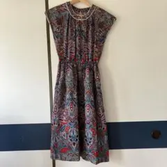 ヴィンテージ　ペイズリー柄ワンピース