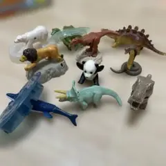 ハッピーセット　アニア　恐竜　動物　10点