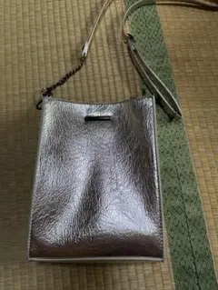 ショルダーバッグ　シルバー　8月限定価格