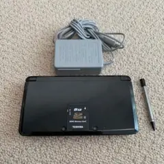 液晶美品　SDカード8GB ニンテンドー3DS コスモブラック