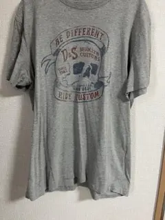 グレー スカルプリント Tシャツ