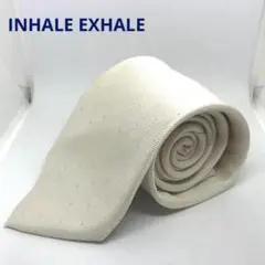 INHALE EXHALE ハンドメイドネクタイ　白　ドット　シルク100％