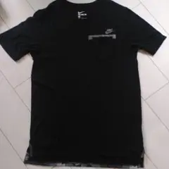 黒 Tシャツ　ナイキ