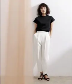 美品ur’sダンボールフレンチスリーブトップス （黒） 井川沙耶香さんコラボ