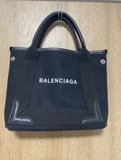 バレンシアガ　バッグ　黒