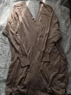 IENA LA BOUCLE リネンニットVネックワンピース