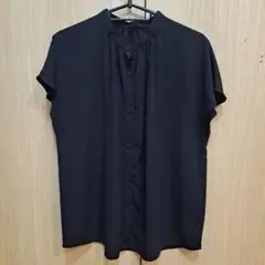 GU黒のボタンアップ半袖シャツMサイズ