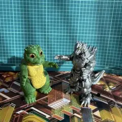 リトルゴジラとメカゴジラ