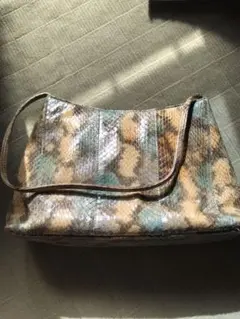 蛇柄　ショルダーバッグ
