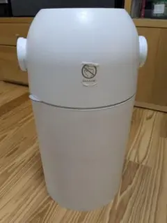 おむつ処理ポット ホワイト ステール　ピジョン　おむつゴミ箱