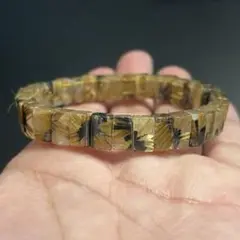 ヘマタイトタイチンルチルクォーツ バングル