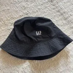 GAP キッズ ブラック バケットハット