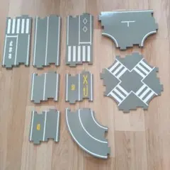 トミカタウン　つながる道路　箱無し20ピース　　中古