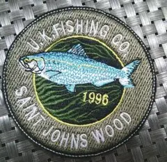 《虹鱒UK自然円型》英国セントジョンズウッド刺繍ワッペン《魚》フィッシング　釣り