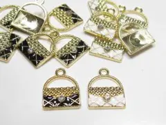 Item thumbnail for item 76cd608b-6dc6-4c0b-a99a-45a4f91cb2ec