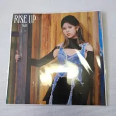 NIZIU RISE UP メガジャケット　メガジャケ　Amazon リク