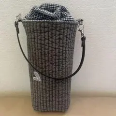 ヌビ 保冷保温ペットボトルカバー ダークグレー×白ハート刺繍