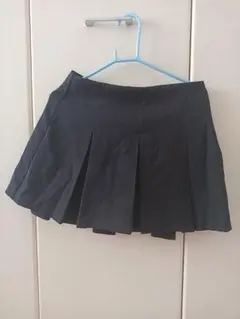GU プリーツスカート 黒