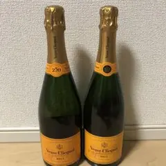 ヴーヴクリコ イエロー