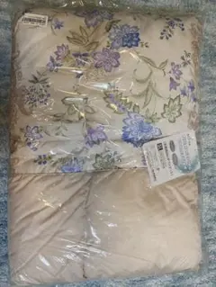 西川　ウオッシャブルダウンケット　超軽量羽毛肌掛け布団　　プルー系　未使用