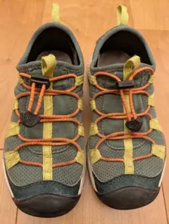 KEEN モトゾア スニーカー 18.5cm
