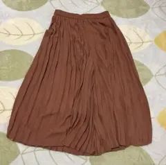 ワイドパンツ ウエストゴム ガウチョパンツ プリーツパンツ　プリーツスカート
