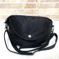 Item thumbnail for item b8a1c0a5-9872-43b7-ad36-f7d0aaf85e4d