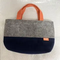 BEAMS ハンドバッグ ミニサイズ フェルト生地 ビームス ランチバッグ