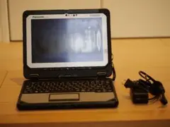 TOUGHBOOK CF-20　SSD128GB　i5-7Y57