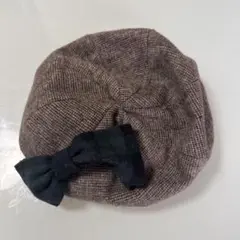 リボン付きベレー帽