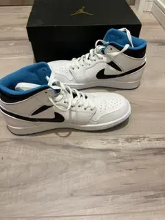ナイキ NIKE ジョーダン JORDAN1MID