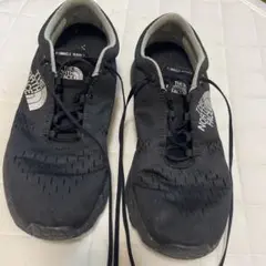 ノースフェイス　ランニングシューズ