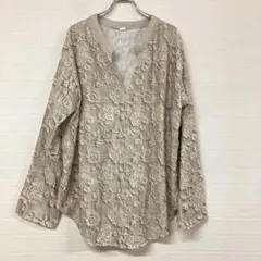 565 ベージュ 花柄プリント長袖シャツ L