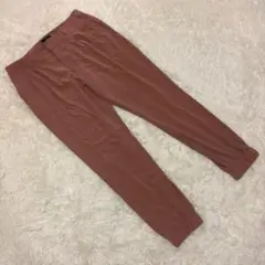 【INED】ブラウンテーパードパンツ（17）裾ゴム入り　ゆったりカジュアル