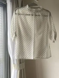 ホワイトドット柄五分袖シャツ M