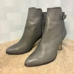 ❤️MODE ET JACOMO MEDA❤️グレー ショートブーツ　22㎝