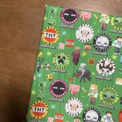 生地　ハギレ　〈マインクラフト　マイクラ　メダル　グリーン〉