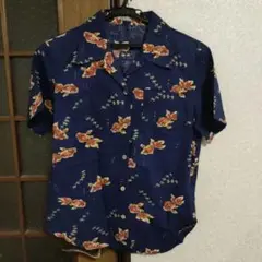 かわいい金魚柄　半袖シャツ コットン　アロハシャツ　かりゆし