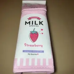 ストロベリー柄 哺乳瓶ケース
