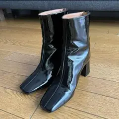 Item thumbnail for item f64c430a-73d2-4d33-90a7-bb219bd030f0