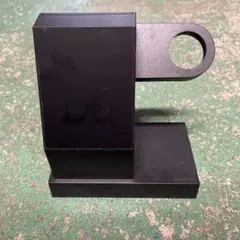 ELECOMワイヤレス充電器になります